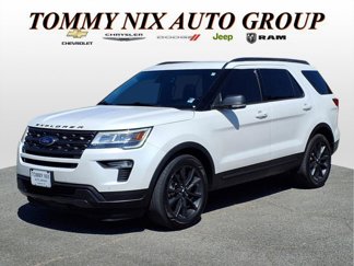 Used 2018 Ford Explorer XLT w/ Equipment Group 202A image 1