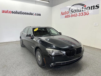 Used 2012 BMW 750i image 1