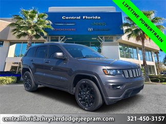 Used 2021 Jeep Grand Cherokee Laredo X image 1