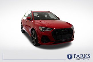 Certified 2024 Audi Q3 2.0T Premium Plus w/ Premium Plus Package image 1