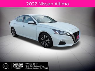 Used 2022 Nissan Altima 2.5 SV image 1