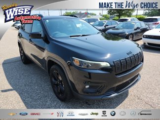 Used 2021 Jeep Cherokee Latitude Plus w/ Sun & Sound Group image 1