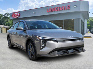 New 2025 Kia K4 LXS image 1