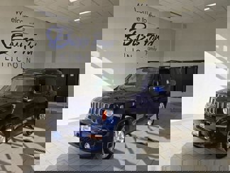 Used 2019 Jeep Renegade Latitude image 1