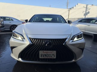 Used 2021 Lexus ES 300h image 1