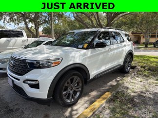 Used 2022 Ford Explorer XLT w/ Equipment Group 202A video 1