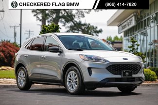 Used 2022 Ford Escape SE w/ Convenience Package image 1