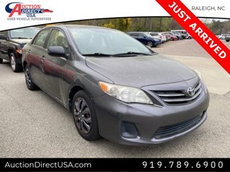 Used 2013 Toyota Corolla LE image 1