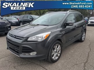 Used 2016 Ford Escape Titanium image 1