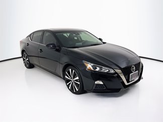 Used 2020 Nissan Altima 2.5 SR w/ Premium Package image 1