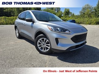 Used 2022 Ford Escape SE image 1