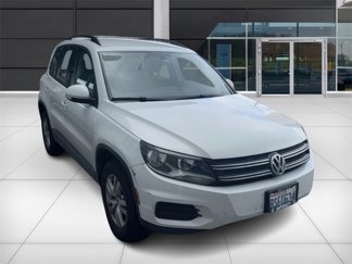 Used 2017 Volkswagen Tiguan S image 1