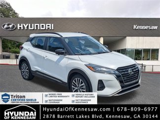 Used 2021 Nissan Kicks SR image 1