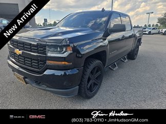 Used 2018 Chevrolet Silverado 1500 Custom w/ Custom Value Package image 1