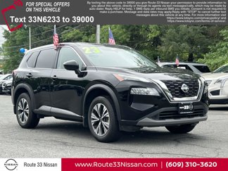 Used 2023 Nissan Rogue SV image 1
