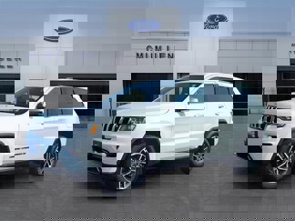 Used 2022 Jeep Grand Cherokee Limited image 1