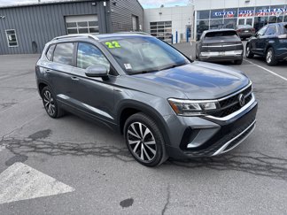 Used 2022 Volkswagen Taos SE image 1