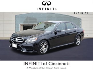 Used 2016 Mercedes-Benz E 400 4MATIC Sedan image 1