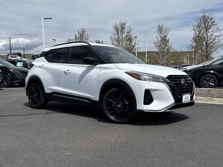 Used 2021 Nissan Kicks SR image 1