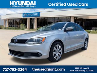 Used 2011 Volkswagen Jetta SE image 1