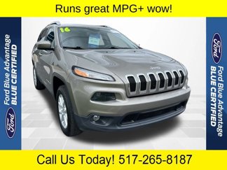 Used 2016 Jeep Cherokee Latitude w/ Safety/Convenience Group image 1