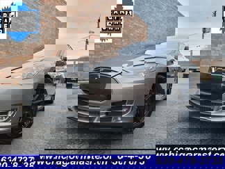 Used 2015 Tesla Model S 70D image 1