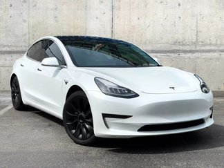 Used 2020 Tesla Model 3 Standard Range image 1