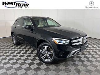 Used 2022 Mercedes-Benz GLC 300 4MATIC image 1