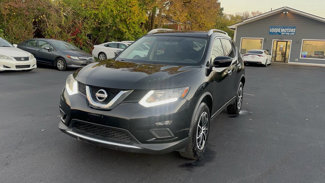 Used 2016 Nissan Rogue S w/ Appearance Package image 1