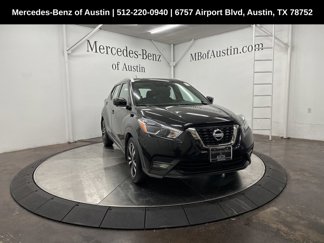 Used 2020 Nissan Kicks SR image 1