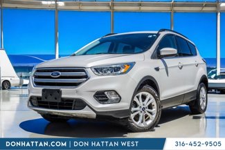 Used 2017 Ford Escape SE w/ SE Leather Comfort Package image 1