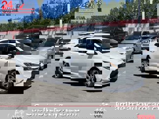 Used 2021 Toyota Corolla LE image 1