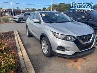 Used 2021 Nissan Rogue Sport S image 1