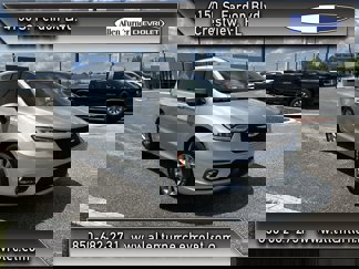 Used 2023 Chrysler Pacifica Touring-L image 1
