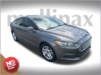 Used 2014 Ford Fusion SE image 1