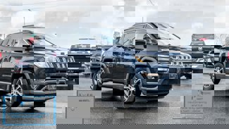 Used 2018 Jeep Compass Latitude w/ Popular Equipment Group image 1