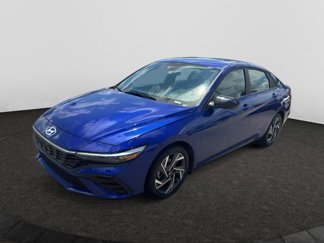 Used 2025 Hyundai Elantra Sport image 1