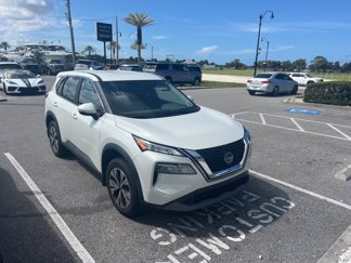 Used 2023 Nissan Rogue SV image 1