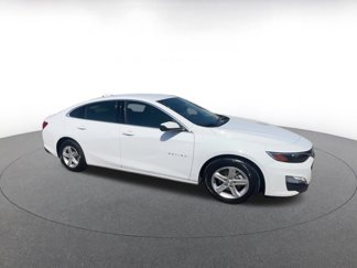 Used 2024 Chevrolet Malibu LT video 2