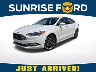 Used 2017 Ford Fusion SE w/ Fusion SE Technology Package image 1