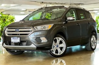 Used 2019 Ford Escape Titanium image 1