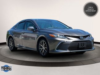 Used 2021 Toyota Camry XLE image 1