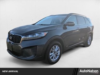 Used 2019 Kia Sorento LX w/ LX Convenience Package image 1