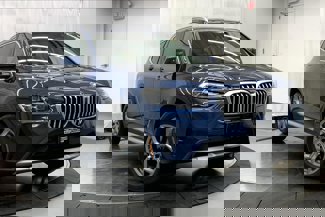 Certified 2022 BMW X3 xDrive30i w/ Convenience Package image 1