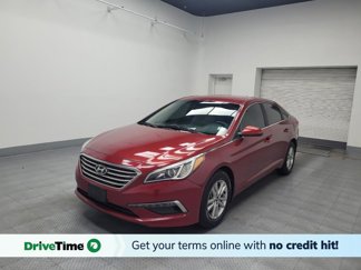 Used 2015 Hyundai Sonata SE image 1