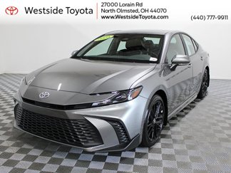 Certified 2025 Toyota Camry SE image 1