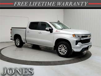 Used 2022 Chevrolet Silverado 1500 LT image 1