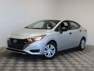 Used 2024 Nissan Versa S image 1