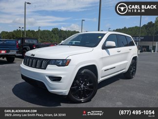 Used 2018 Jeep Grand Cherokee Altitude image 1