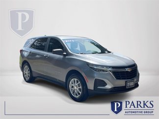 Used 2023 Chevrolet Equinox LS w/ LS Convenience Package image 1